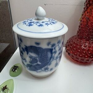 Vintage Chinese koi fish mug with lid🐟